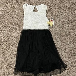Girls Size 12 Party/Formal Dress